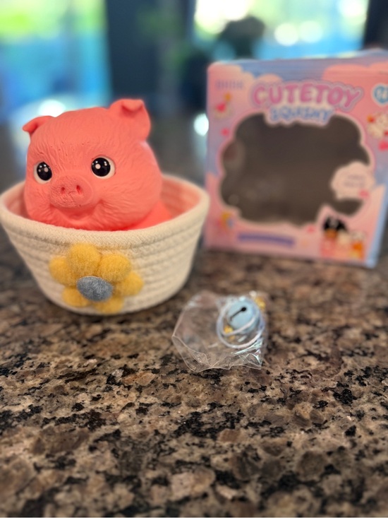 Other - Squishy Viral Pig in a Basket Squish Toy NEW